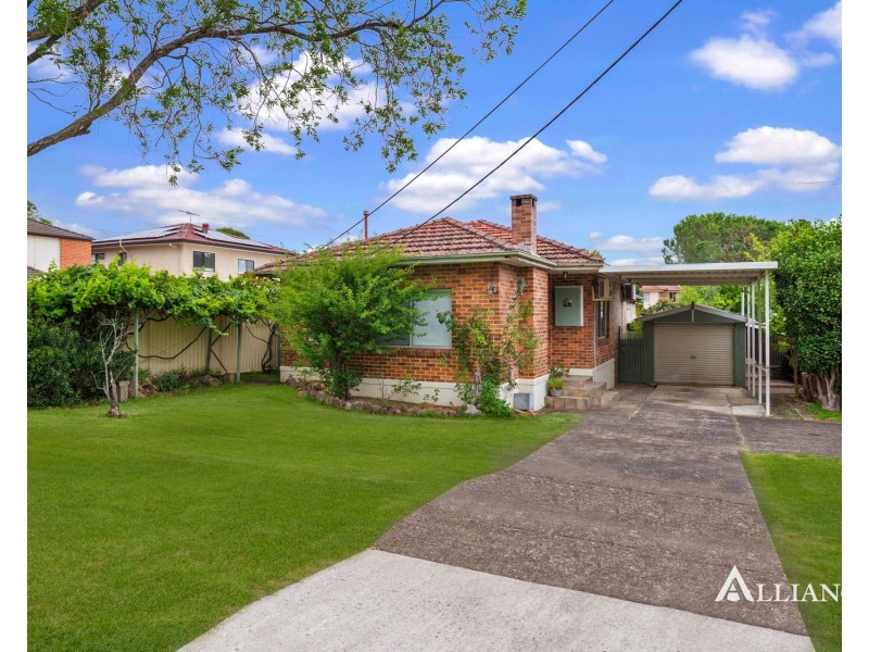 18 Wyreema Avenue, Padstow NSW 2211