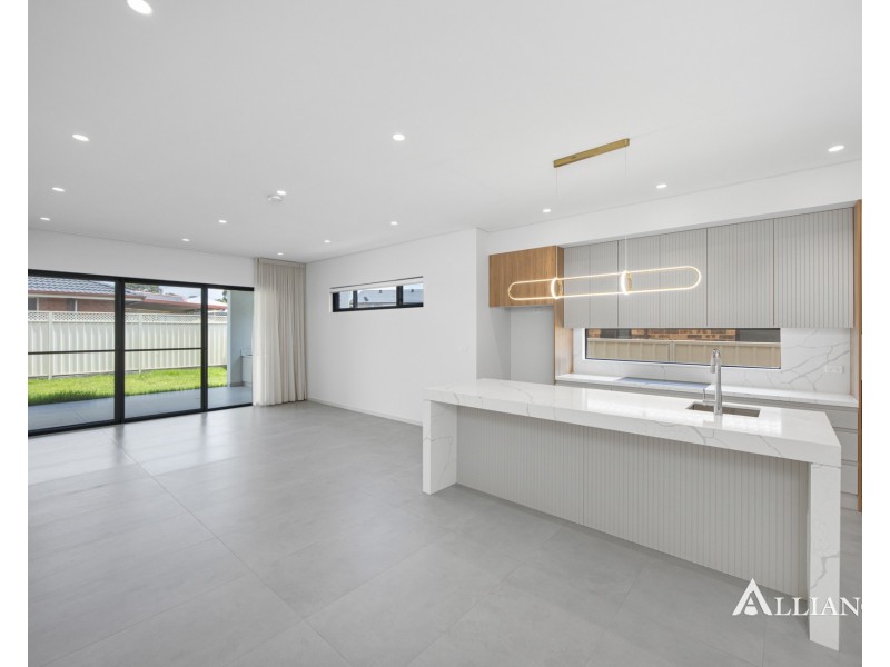 16A Ganmain Crescent, Milperra NSW 2214