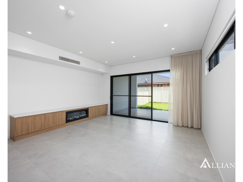 16A Ganmain Crescent, Milperra NSW 2214