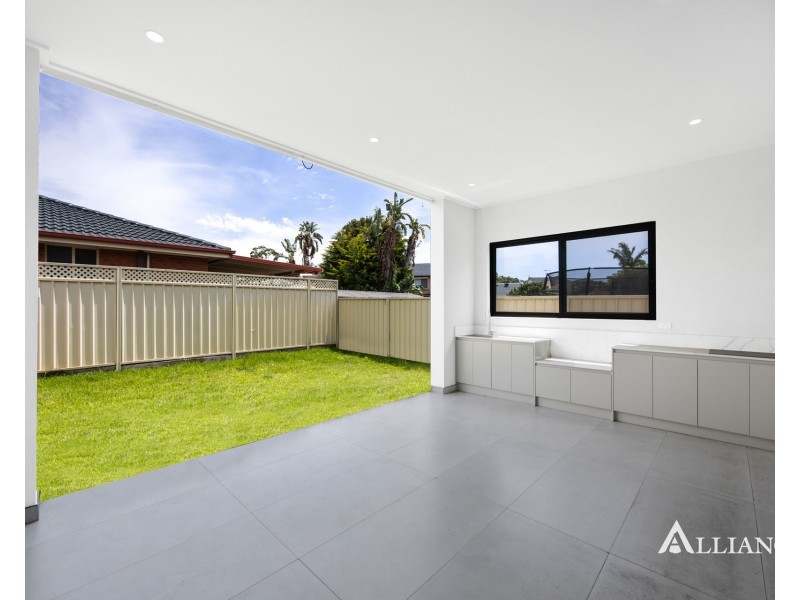 16A Ganmain Crescent, Milperra NSW 2214