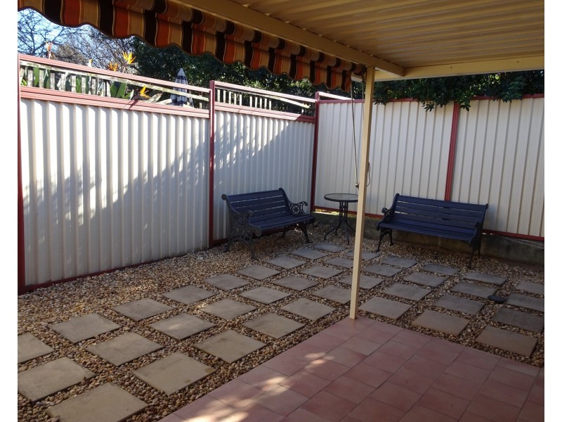 3/6-8 Lehn Road, East Hills NSW 2213
