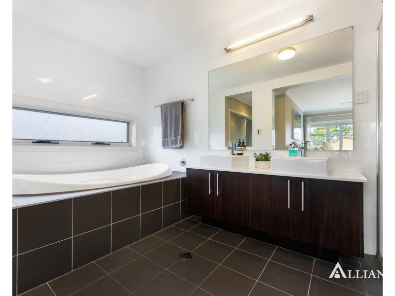 37 Malvern Street, Panania NSW 2213