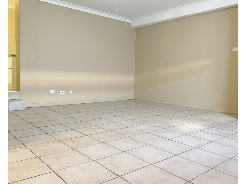 2/171 Tower Street, Panania NSW 2213