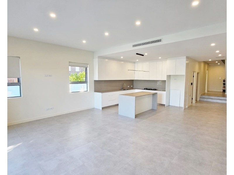 2B Victoria Street, Revesby NSW 2212