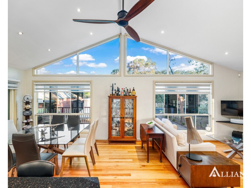 5B Carinya Road, Picnic Point NSW 2213