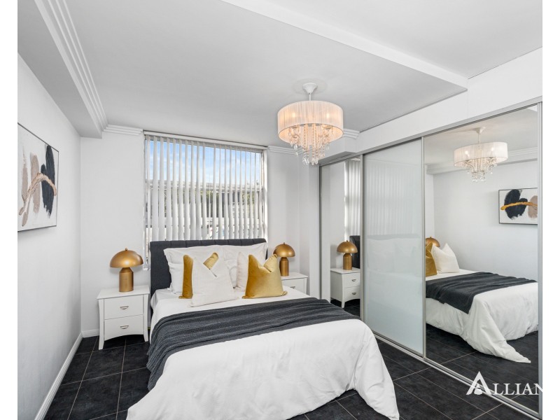 1/2 Mountford Avenue, Guildford NSW 2161