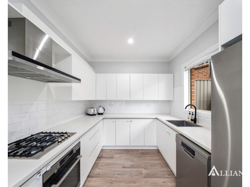 2/15 Panorama Parade, Panania NSW 2213