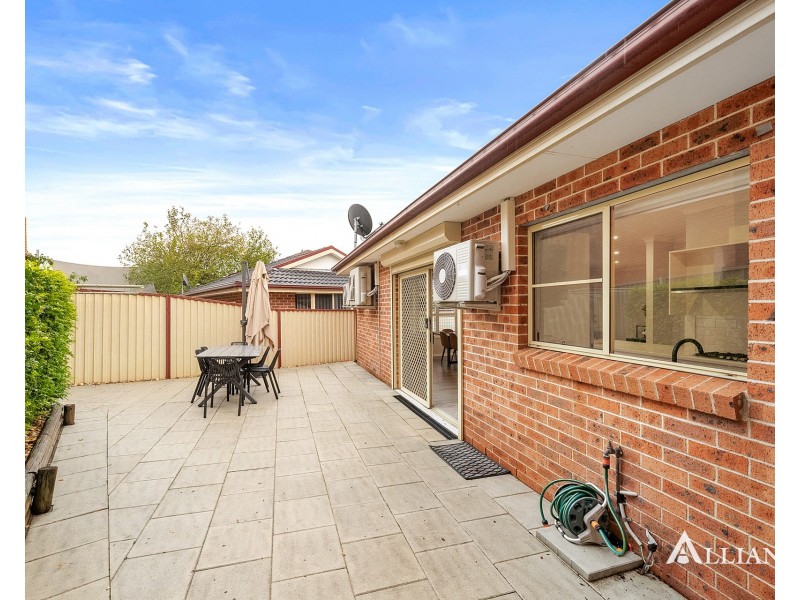 2/15 Panorama Parade, Panania NSW 2213