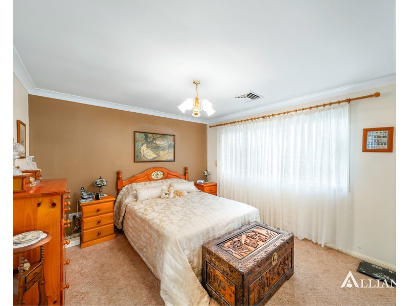 1/10 Bass Avenue, East Hills NSW 2213