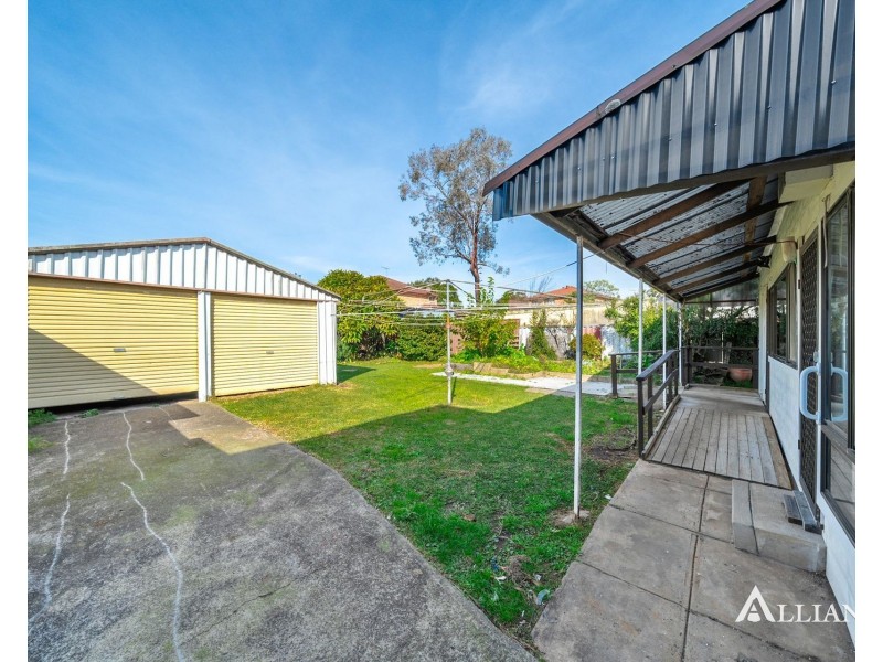 11 Cairo Avenue, Padstow NSW 2211