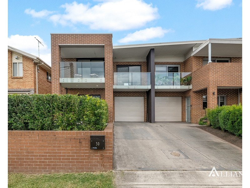 30 Burbank Avenue, East Hills NSW 2213