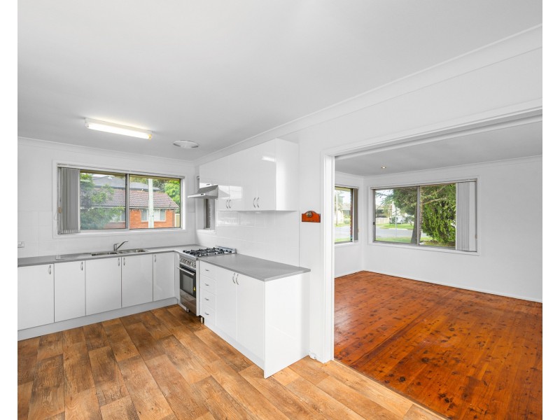 51 Bullecourt Avenue, Milperra NSW 2214