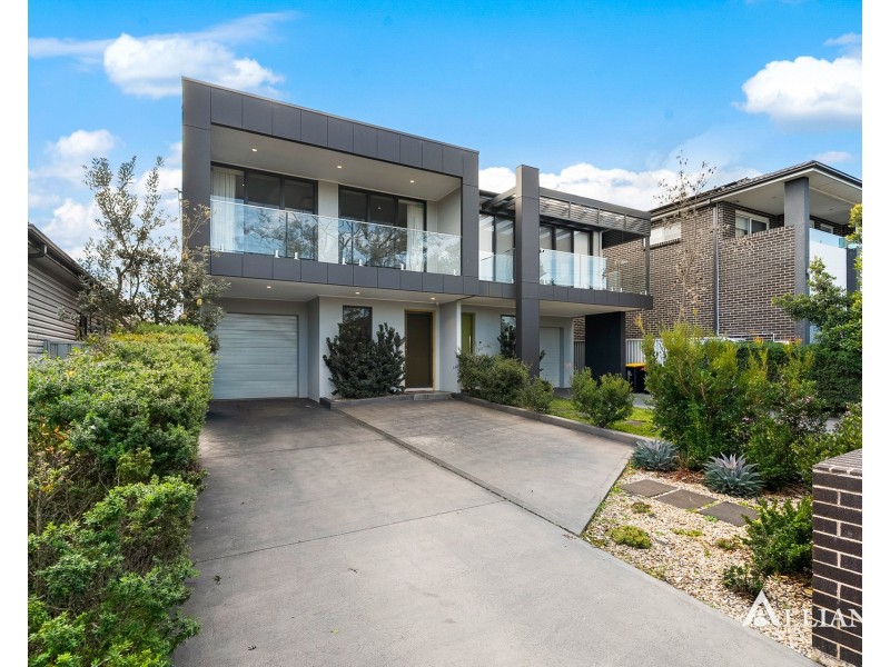 11 Ellesmere Street, Panania NSW 2213