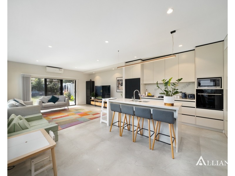 11 Ellesmere Street, Panania NSW 2213