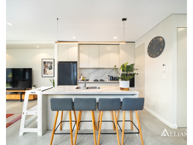 11 Ellesmere Street, Panania NSW 2213