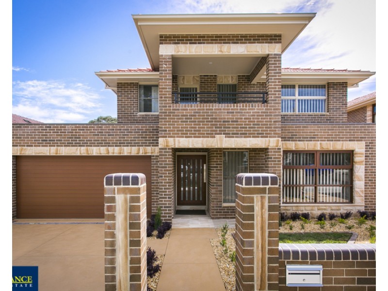 1/98 Sherwood Street, Revesby NSW 2212
