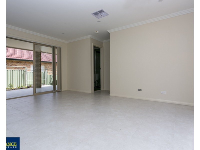 1/98 Sherwood Street, Revesby NSW 2212
