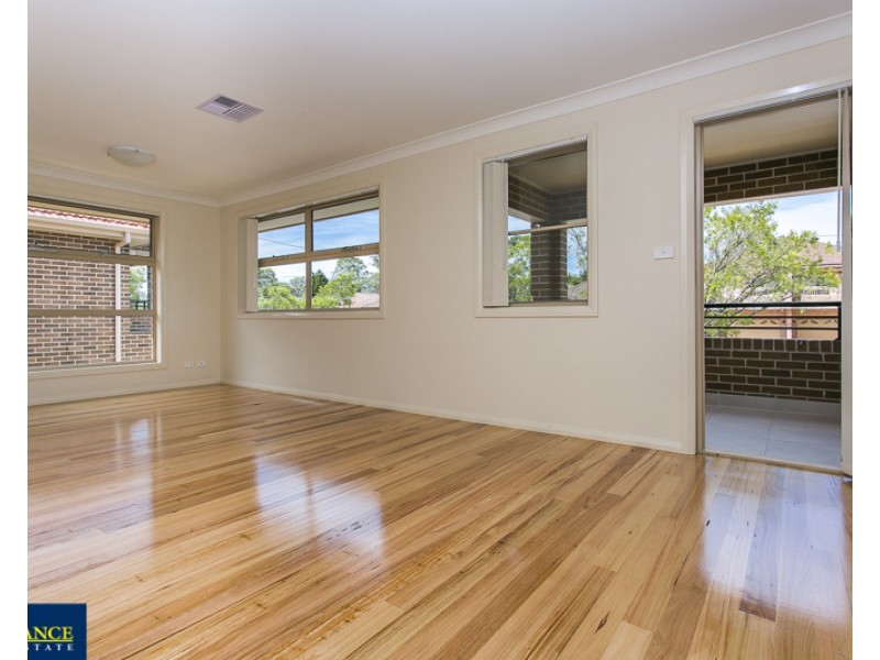 1/98 Sherwood Street, Revesby NSW 2212