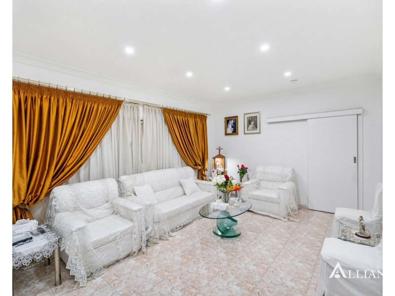 64 Uranus Road, Revesby NSW 2212
