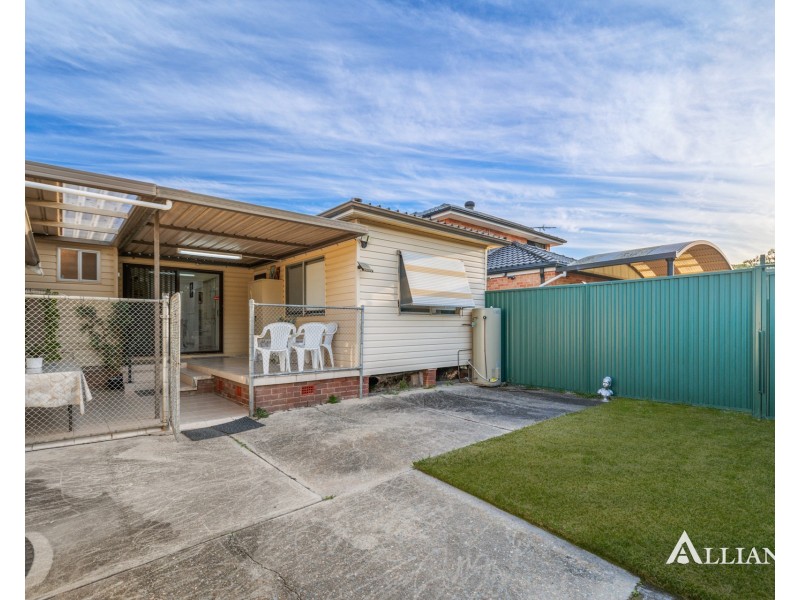 64 Uranus Road, Revesby NSW 2212