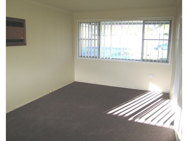 2 Dickenson Street, Panania NSW 2213