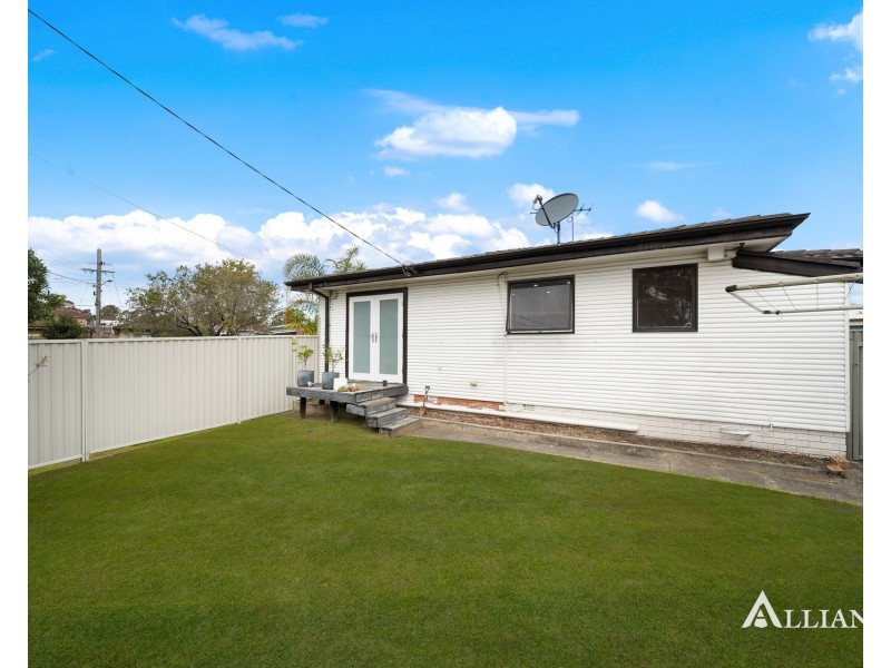 48 Dernancourt Parade, Milperra NSW 2214