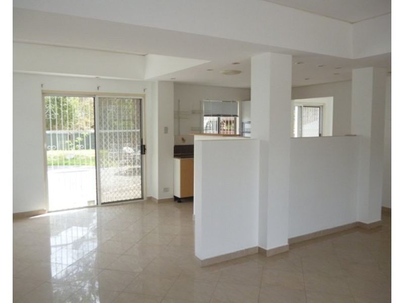 31 Dowding Street, Panania NSW 2213