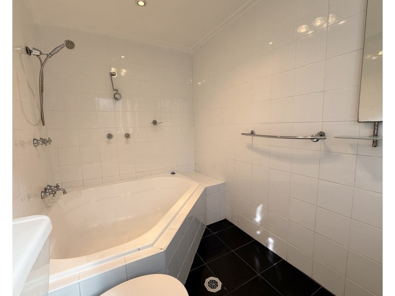 31 Dowding Street, Panania NSW 2213