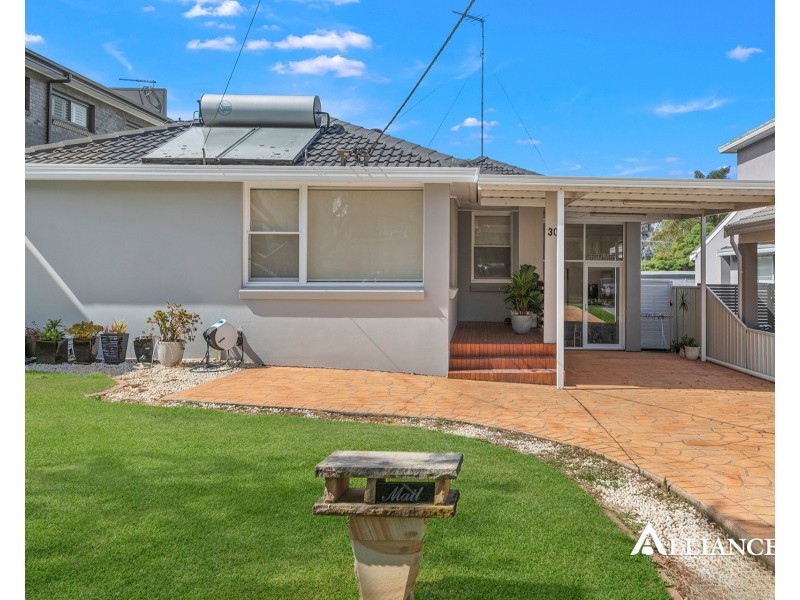 30 Ellesmere Street, Panania NSW 2213