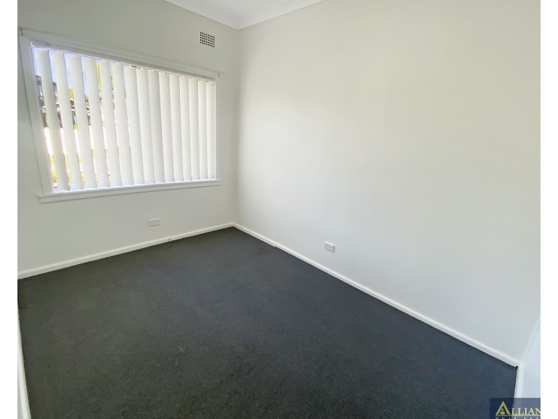 15 Queensbury Road, Padstow Heights NSW 2211