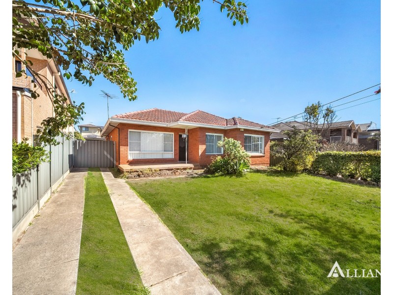 37 Tracey Street, Revesby NSW 2212