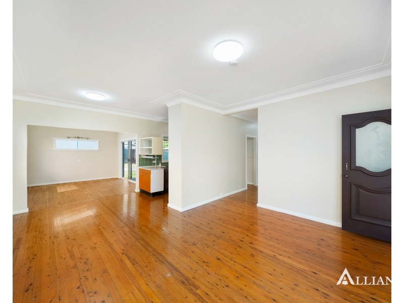 37 Tracey Street, Revesby NSW 2212