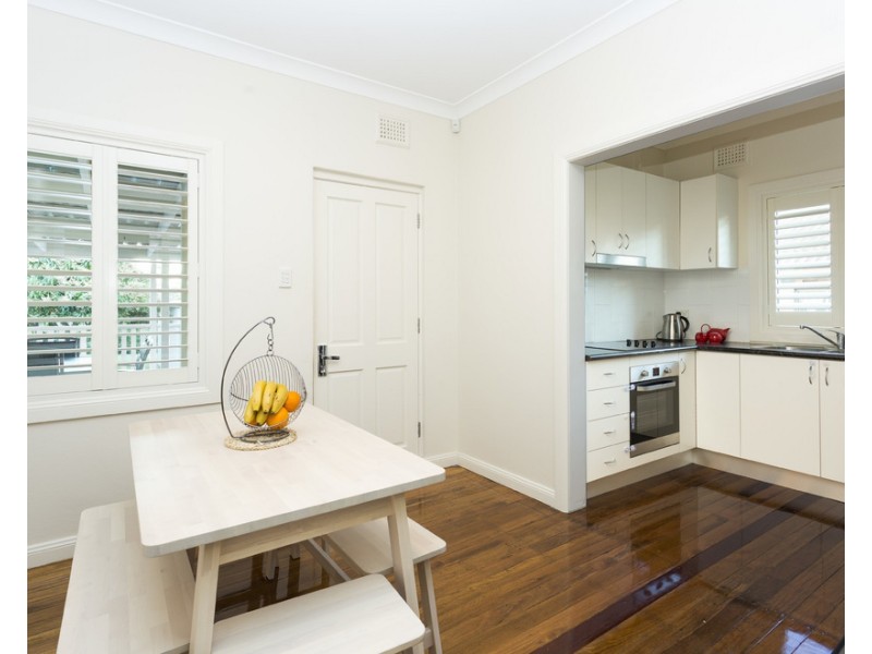 10 Hinemoa Street, Panania NSW 2213