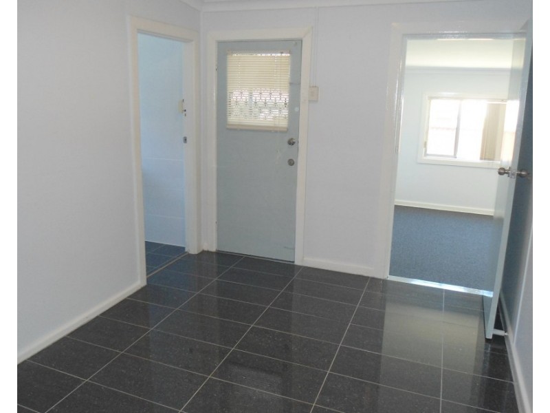 2 Dalziel Avenue, Panania NSW 2213