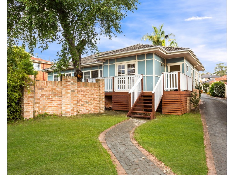 57 Maclaurin Avenue, East Hills NSW 2213