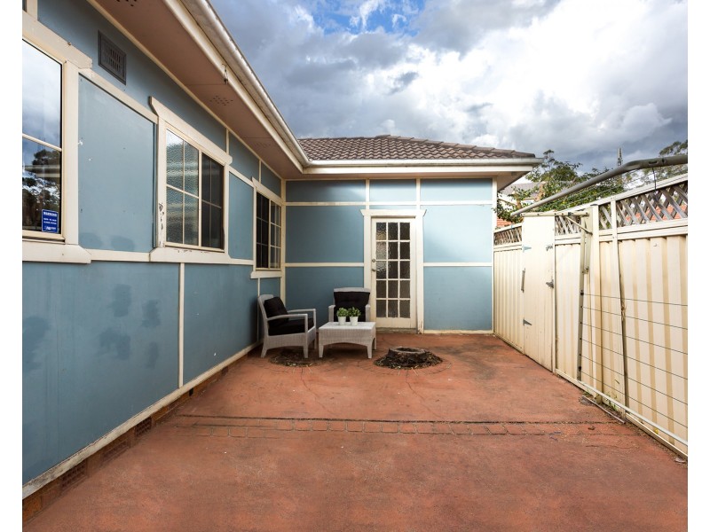 57 Maclaurin Avenue, East Hills NSW 2213