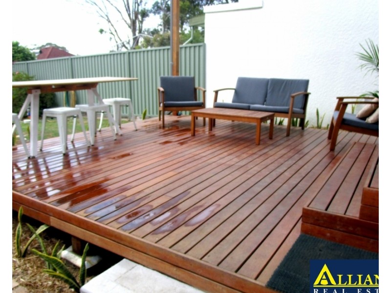 11 Picnic Point Road, Panania NSW 2213