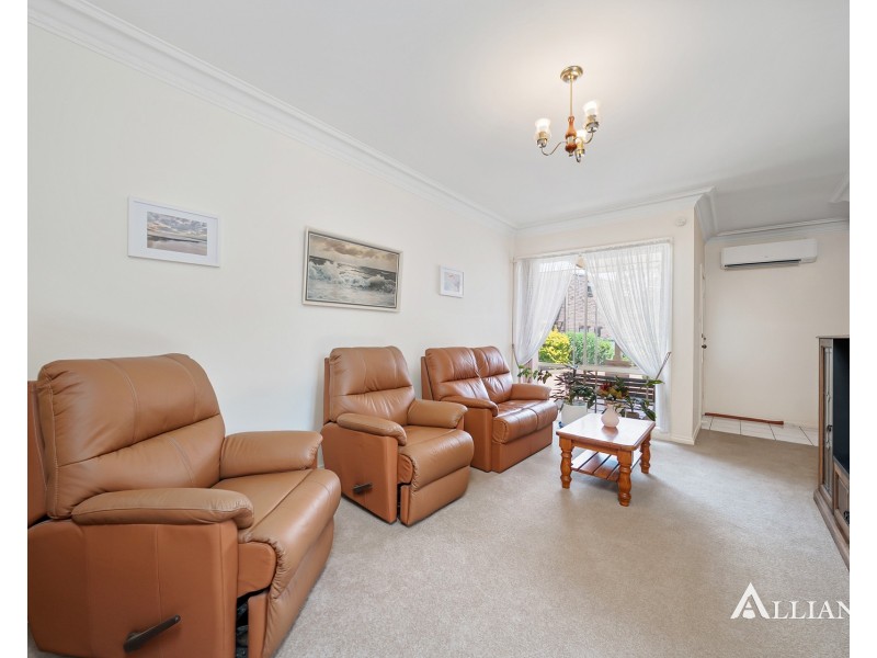 3/14 Cook Crescent, East Hills NSW 2213