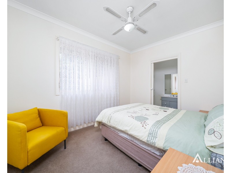 3/14 Cook Crescent, East Hills NSW 2213