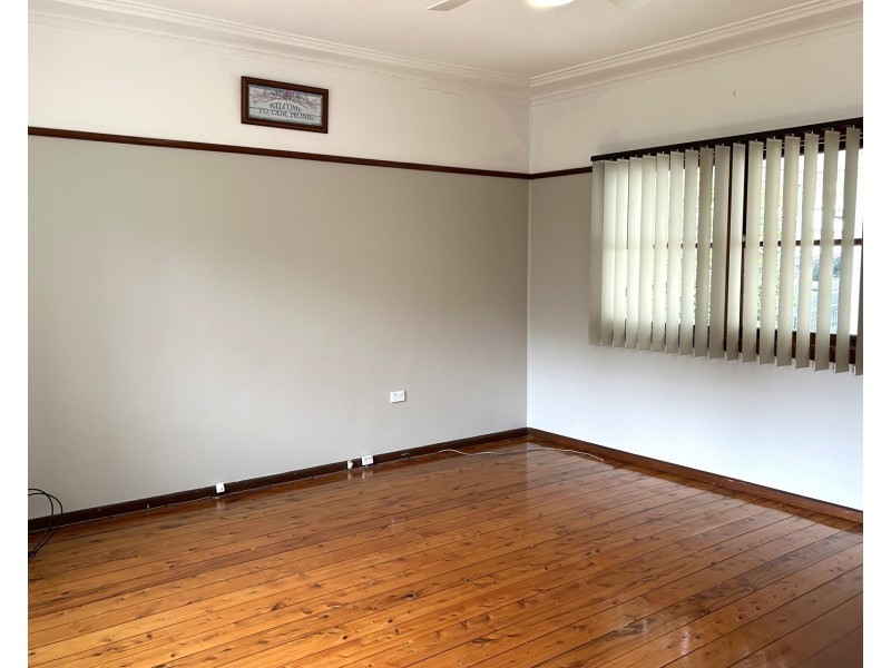 4 Malvern Street, Panania NSW 2213