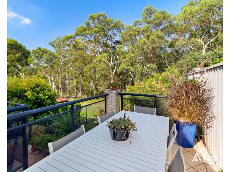 8/837 Henry Lawson Drive, Picnic Point NSW 2213
