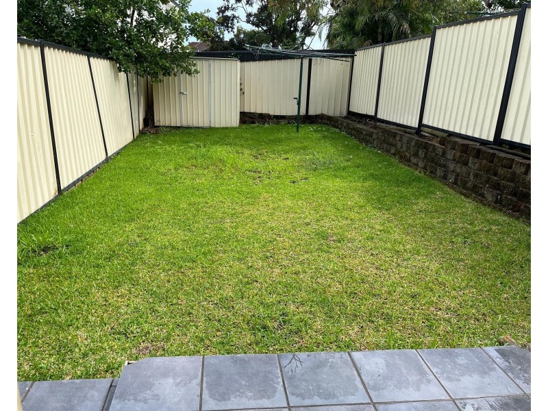 4 Fewtrell Avenue, Revesby Heights NSW 2212