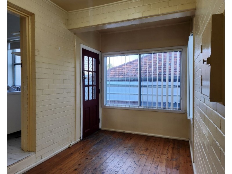 10 Peffer Street, Panania NSW 2213