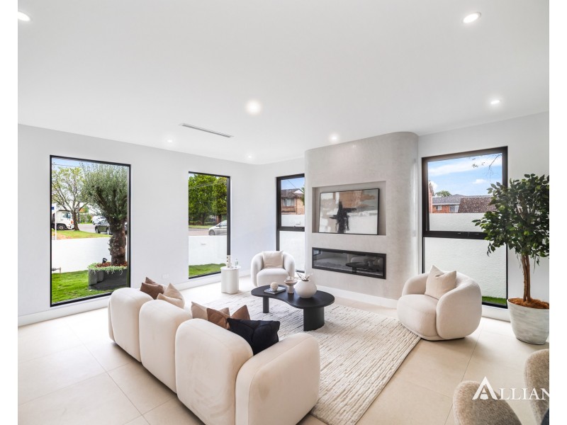 1 Dunstan Avenue, Milperra NSW 2214