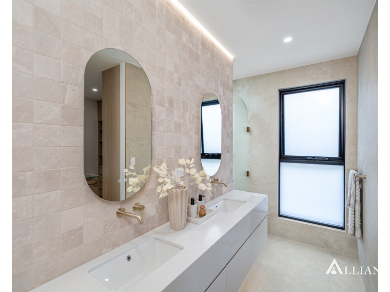 1 Dunstan Avenue, Milperra NSW 2214