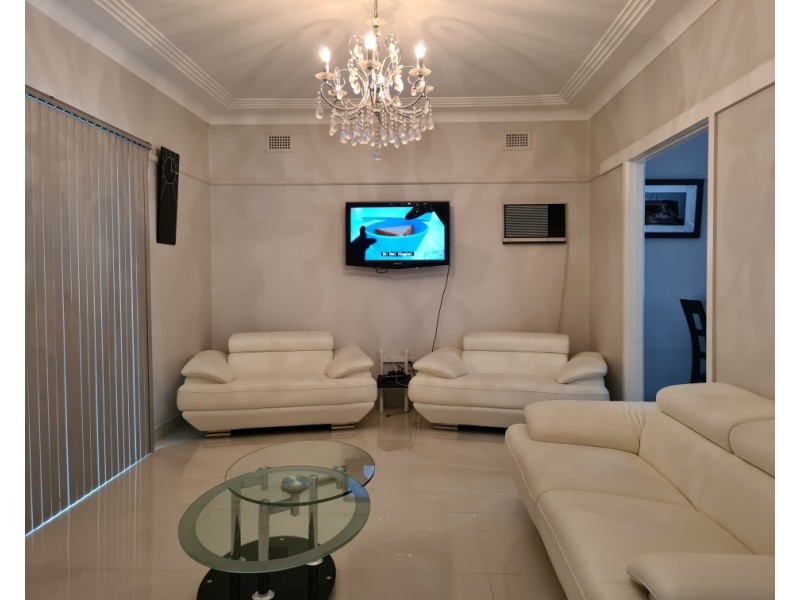 152 Marco Avenue, Panania NSW 2213