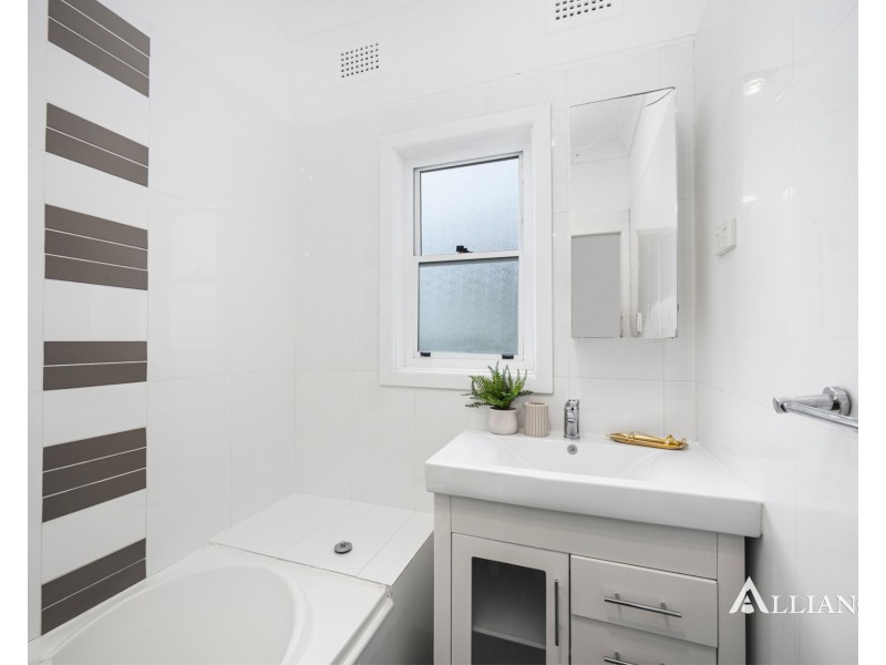 37 Kiora Street, Panania NSW 2213