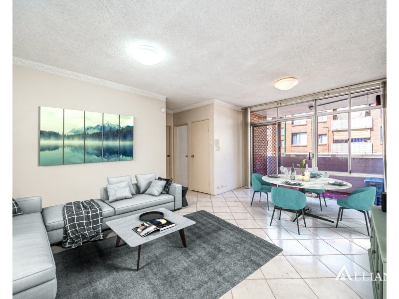 1/4 Beale Street, Liverpool NSW 2170