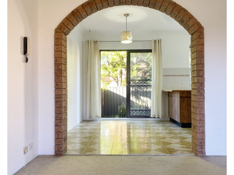 14/108 Gibson Avenue, Padstow NSW 2211