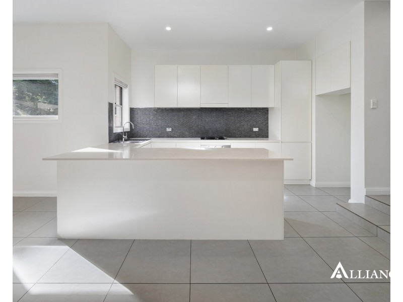 2 Wyatt Avenue, Padstow NSW 2211